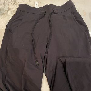 Lululemon Ready to Rulu High Rise Jogger 7/8 length size 2